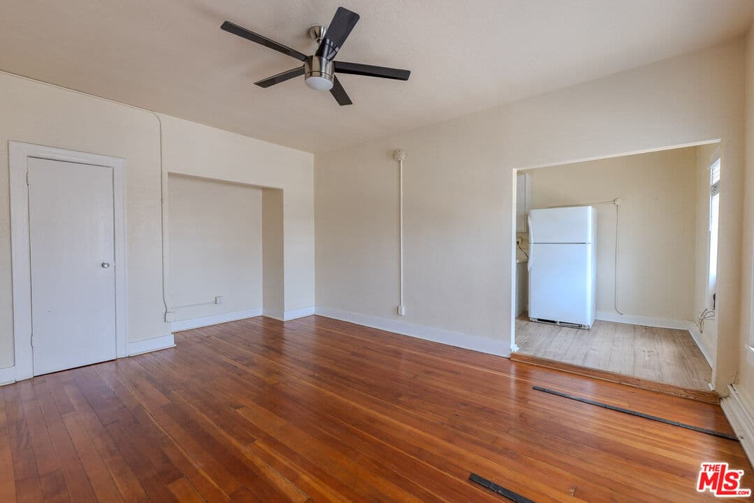 1 bd, 1 ba Apartment in Los Angeles, CA — $1,399/mo — photo 2