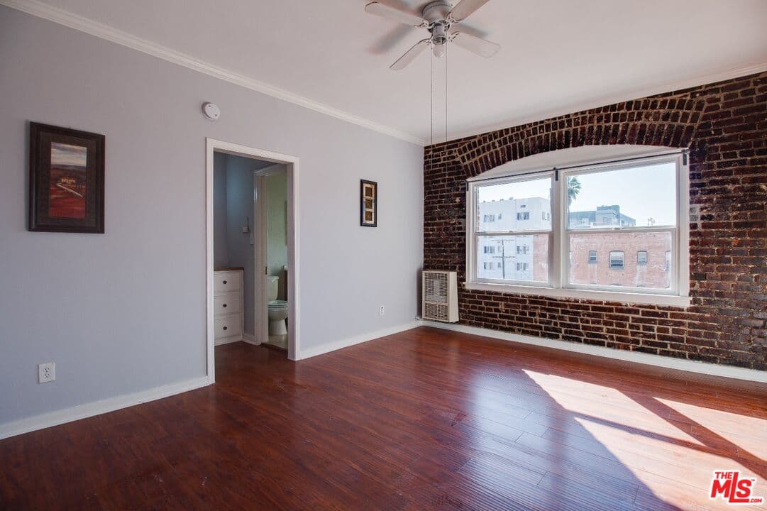 Studio, 1 ba Apartment in Los Angeles, CA — $1,599/mo — photo 1