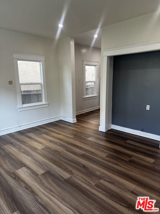 Studio, 1 ba Townhouse in Los Angeles, CA — $1,495/mo — photo 2