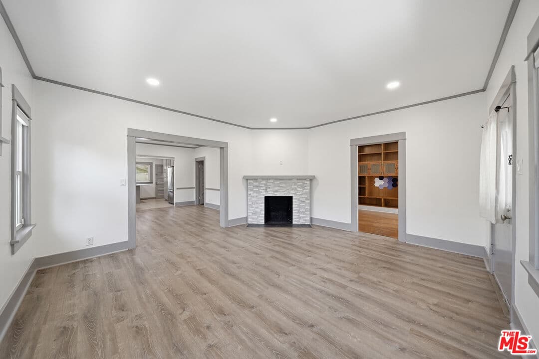 4 bd, 4 ba House in Los Angeles, CA — $6,750/mo — photo 2