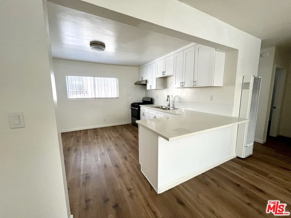 2BR Apartment in Los Angeles — $2,500/mo