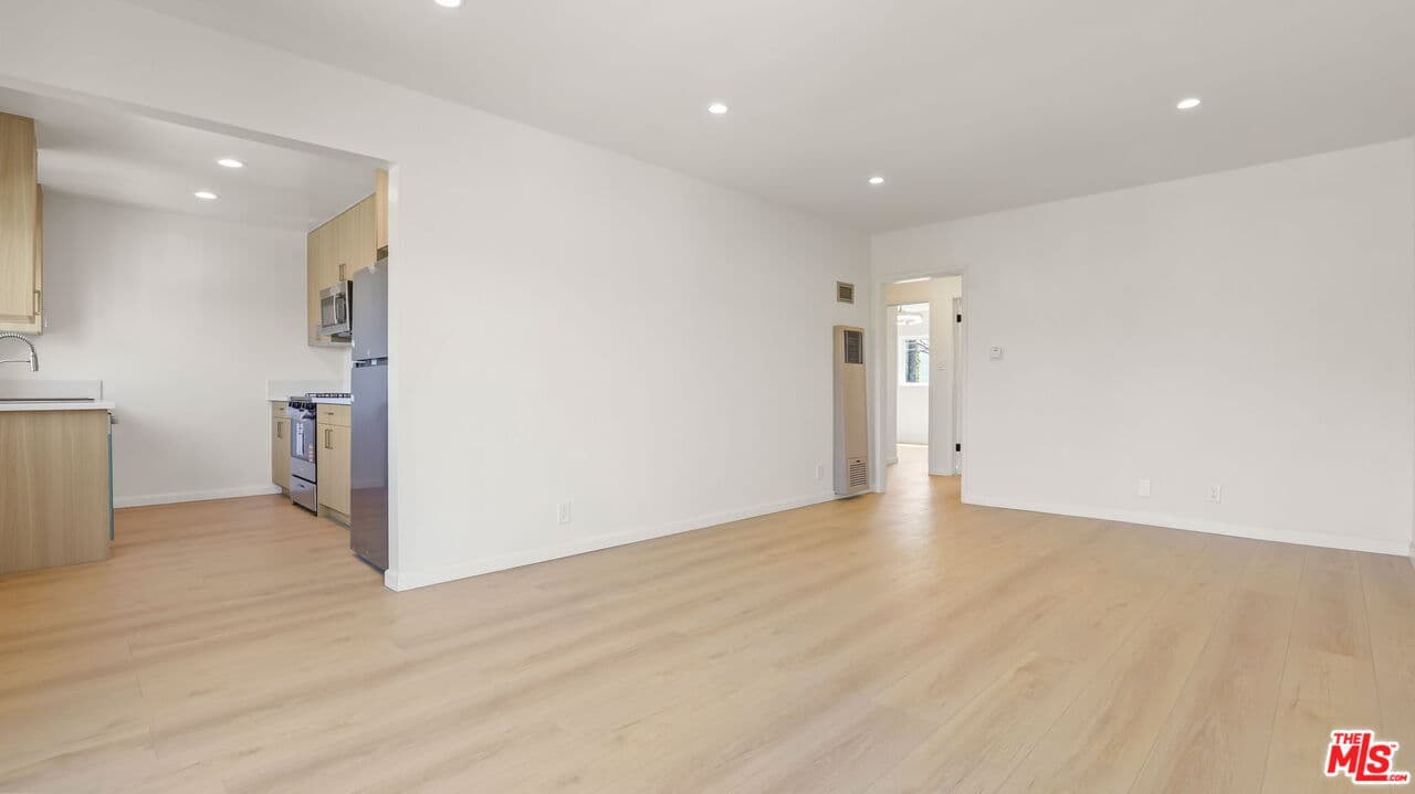 3 bd, 2 ba Apartment in Santa Monica, CA — $3,950/mo — photo 1