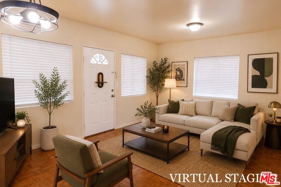1 bd, 1 ba Townhouse in Los Angeles, CA — $2,550/mo — photo 1