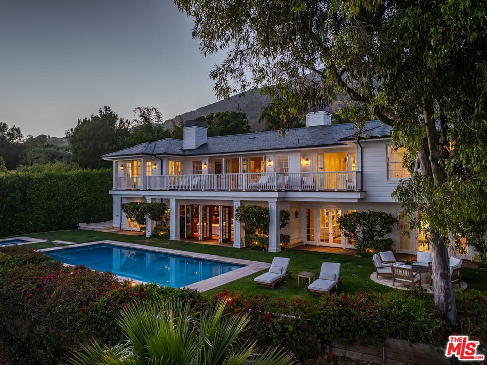 8 bd, 10 ba House in Malibu, CA — $95,000/mo — photo 1