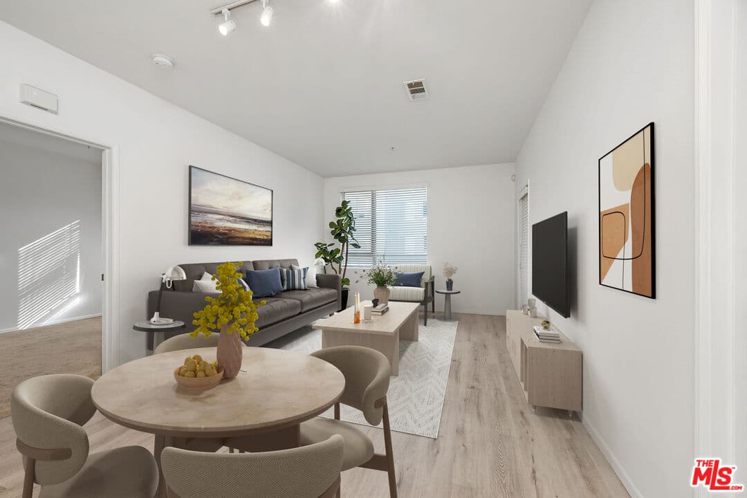 2 bd, 2 ba Condo in Playa Vista, CA — $4,400/mo — photo 1