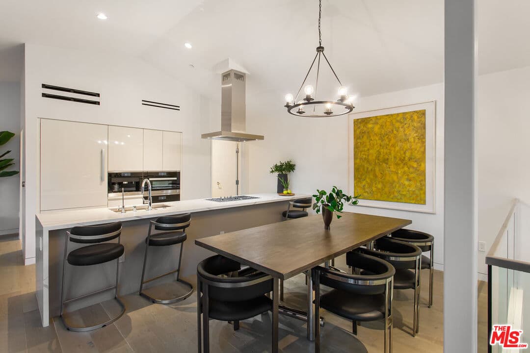 2 bd, 4 ba Townhouse in Beverly Hills, CA — $17,500/mo — photo 1