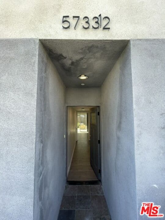 3 bd, 4 ba Townhouse in North Hollywood, CA — $3,575/mo — photo 2