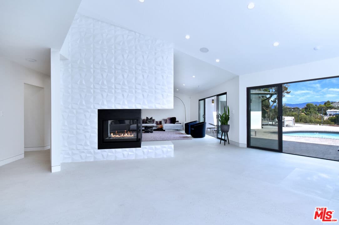 4 bd, 4 ba House in Los Angeles, CA — $16,000/mo — photo 1