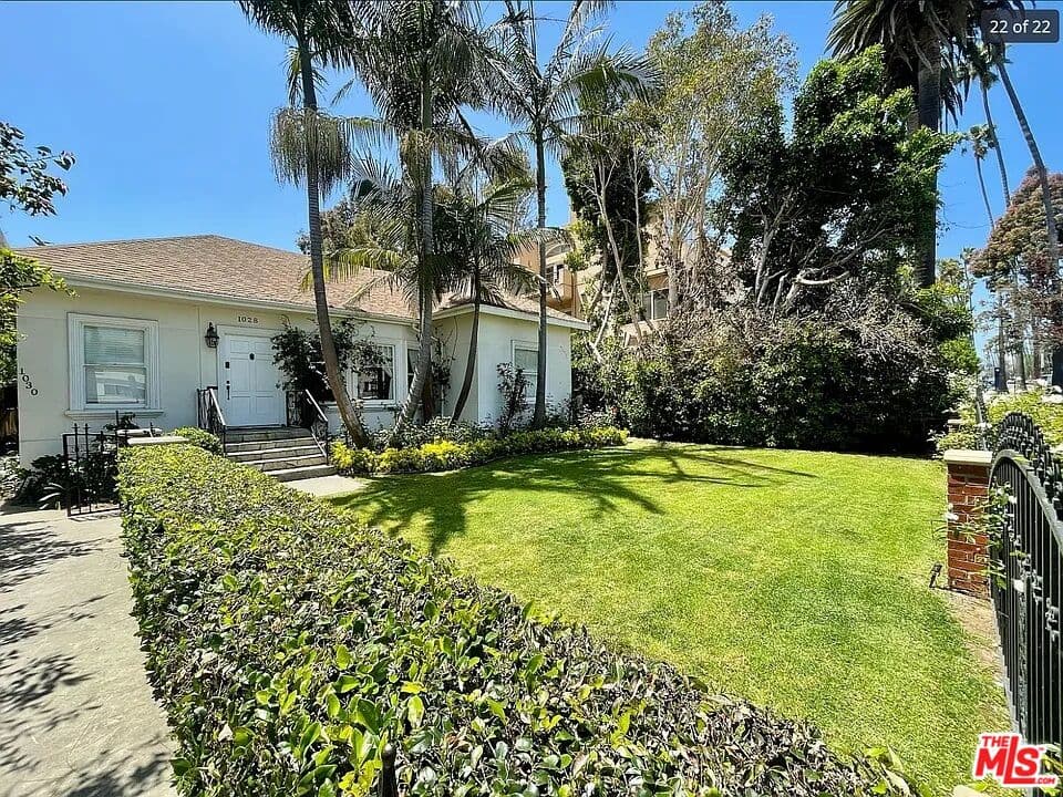 3BR Townhouse in Santa Monica β $9,500/mo