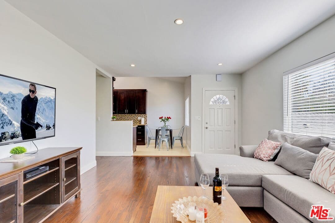 1 bd, 1 ba Apartment in North Hollywood, CA — $3,500/mo — photo 1