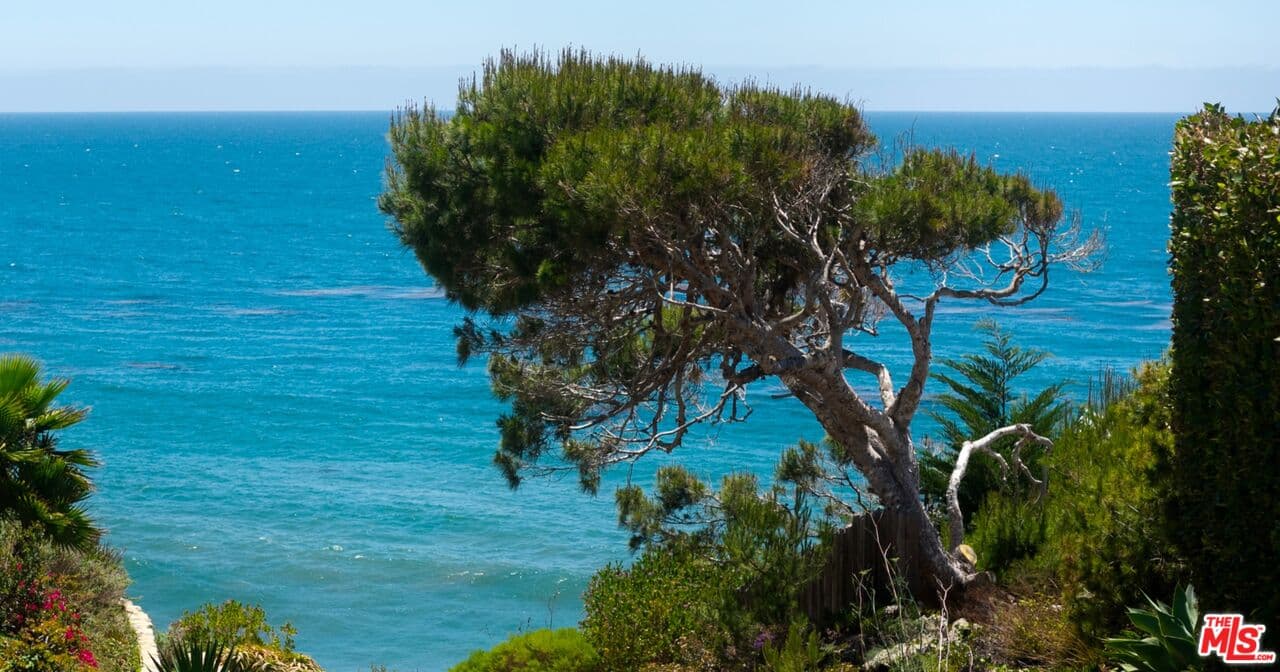 4 bd, 5 ba House in Malibu, CA — $35,000/mo — photo 1
