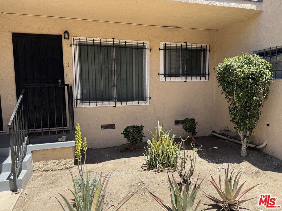 1 bd, 1 ba Apartment in Inglewood, CA — $1,850/mo — photo 2