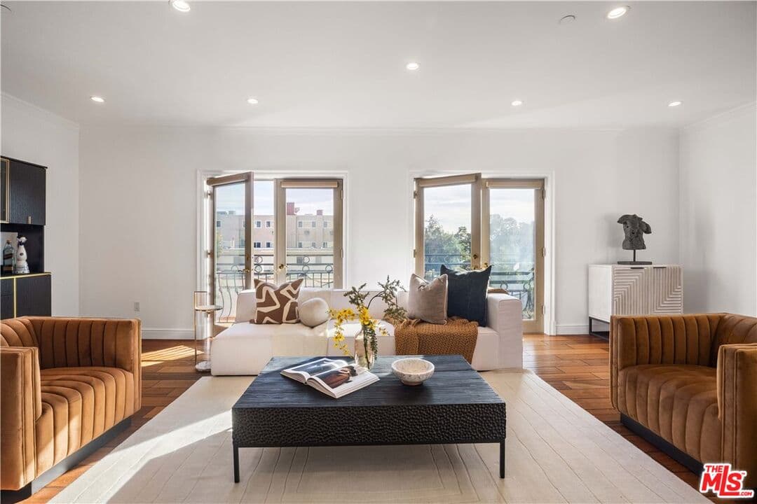 3BR Condo in Los Angeles β $6,998/mo