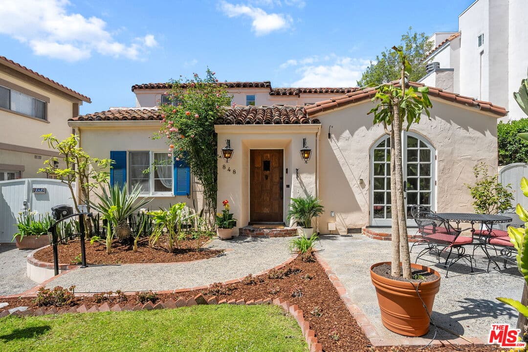 5 bd, 3 ba House in Santa Monica, CA — $12,850/mo — photo 1