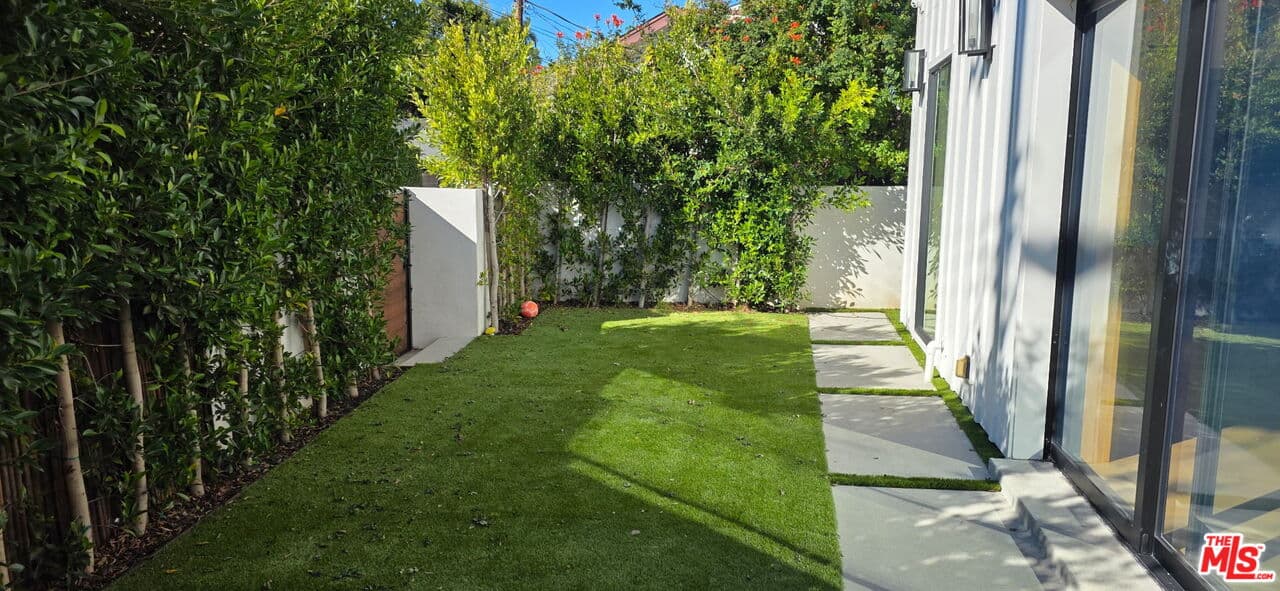 4 bd, 4 ba House in Marina Del Rey, CA — $16,900/mo — photo 2