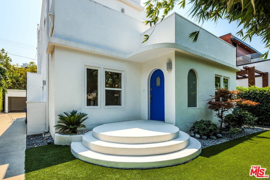 6 bd, 4 ba House in West Hollywood, CA — $9,950/mo — photo 1