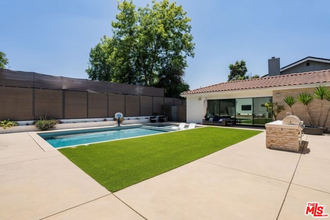 6 bd, 6 ba House in Los Angeles, CA — $19,950/mo — photo 1