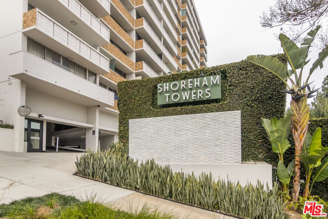 1 bd, 1 ba Condo in West Hollywood, CA — $5,700/mo — photo 1