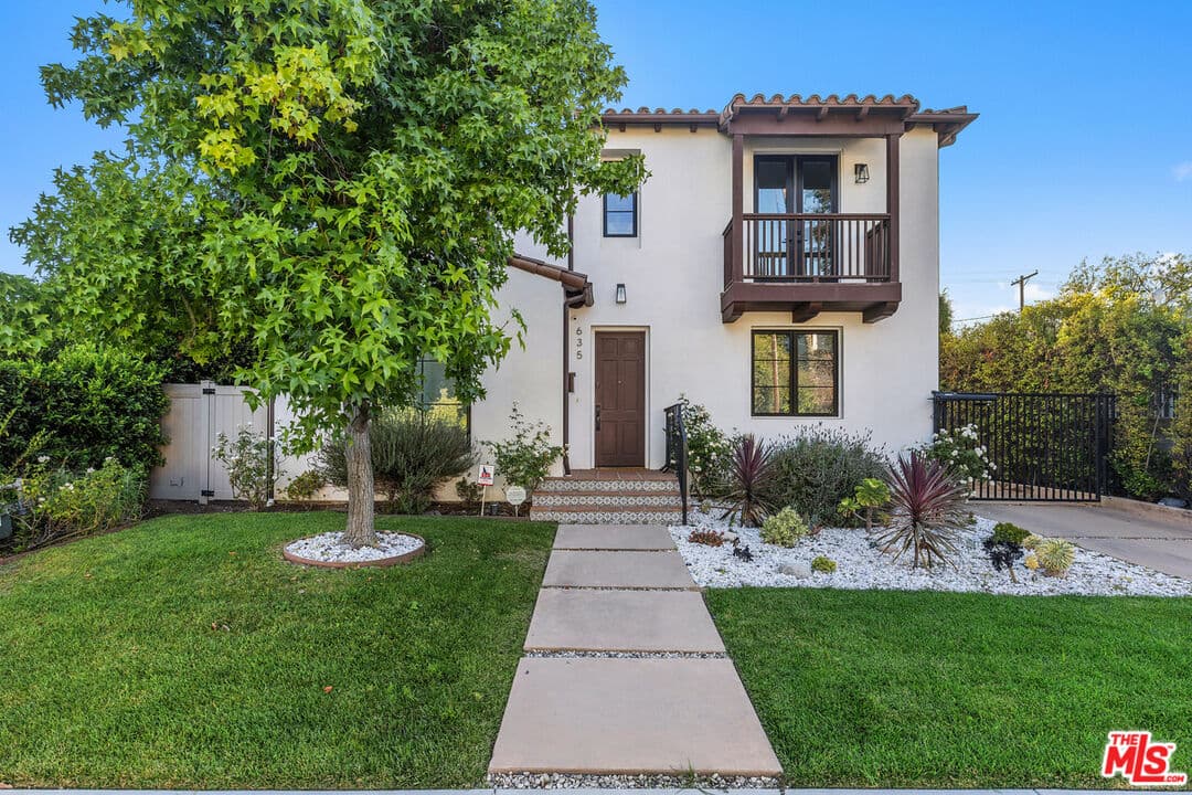 5 bd, 5 ba House in Los Angeles, CA — $14,500/mo — photo 2