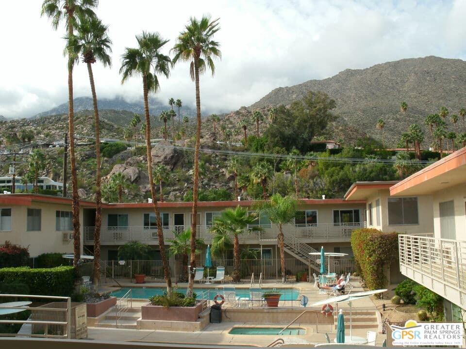 1 bd, 1 ba Condo in Palm Springs, CA — $1,400/mo — photo 2