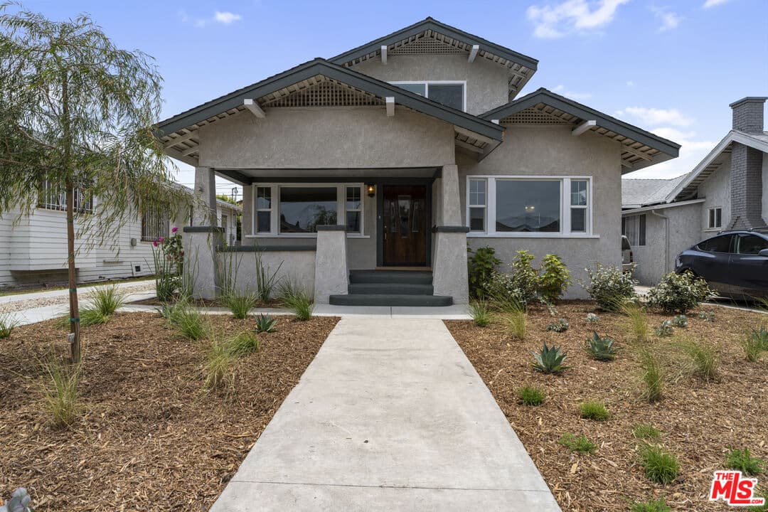 4 bd, 2 ba House in Los Angeles, CA — $4,500/mo — photo 1