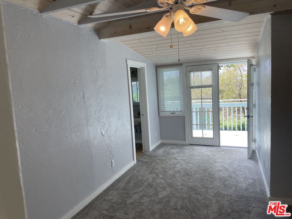 1 bd, 1 ba Townhouse in Malibu, CA — $4,000/mo — photo 2