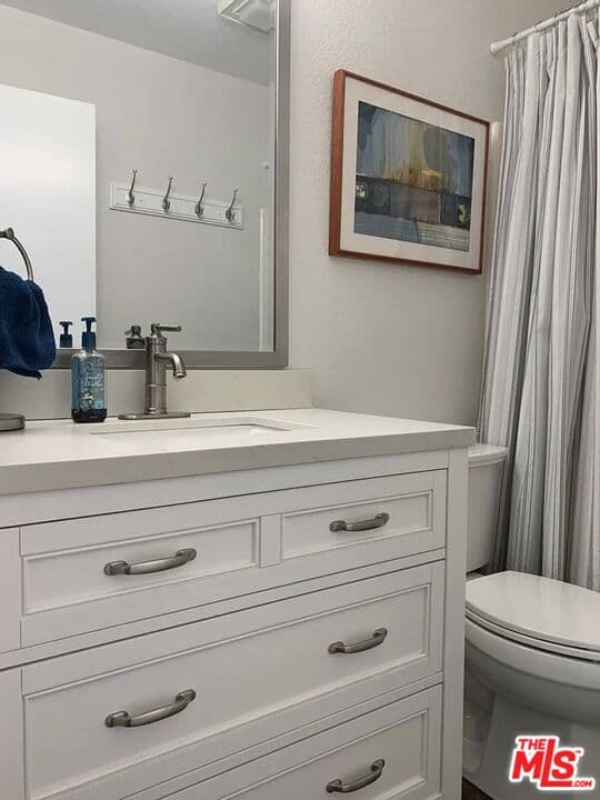 2 bd, 2 ba Condo in Cathedral City, CA — $2,200/mo — photo 2