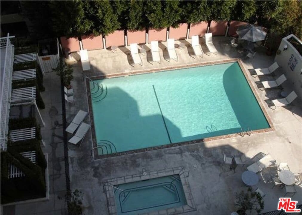 1 bd, 2 ba Condo in Los Angeles, CA — $6,000/mo — photo 2