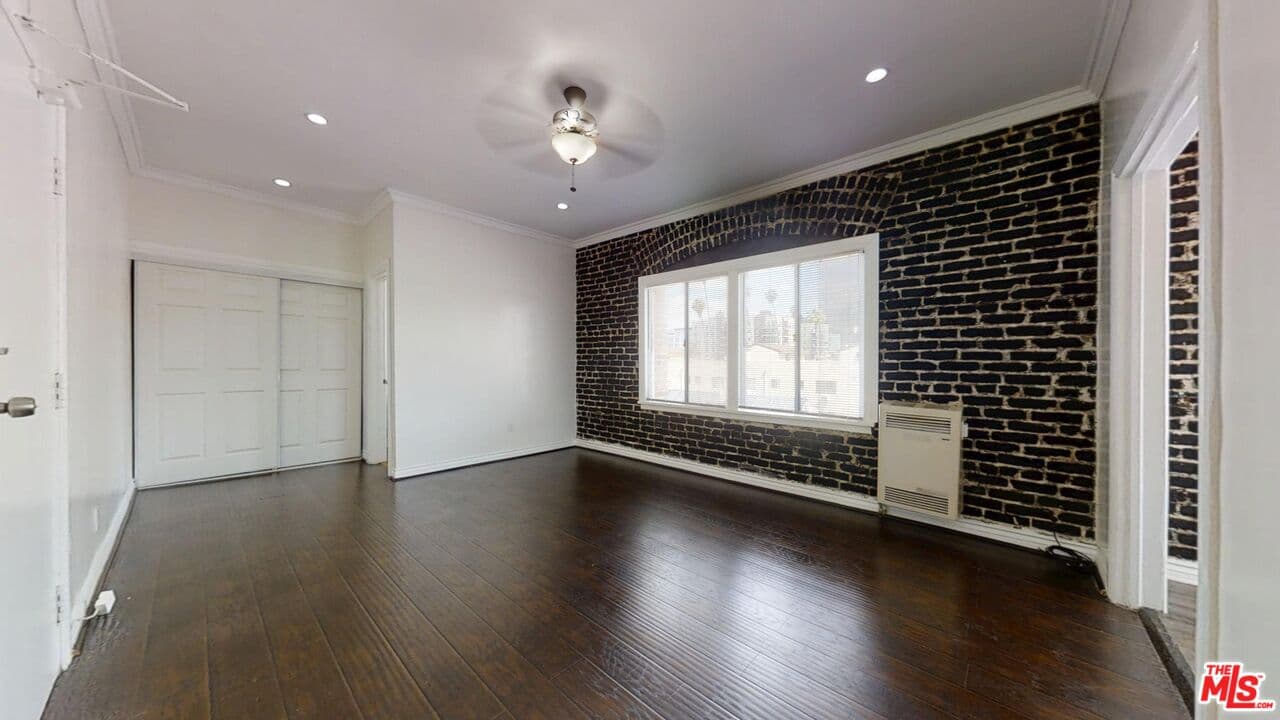 Studio, 1 ba Apartment in Los Angeles, CA — $1,399/mo — photo 1
