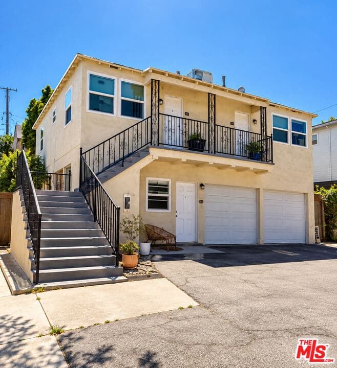 1 bd, 1 ba Apartment in Los Angeles, CA — $1,950/mo — photo 1
