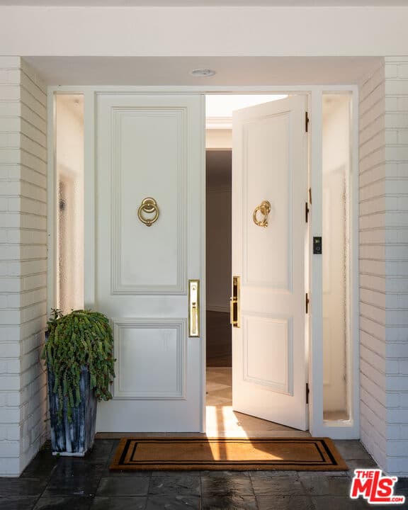 4 bd, 6 ba House in Beverly Hills, CA — $20,000/mo — photo 1