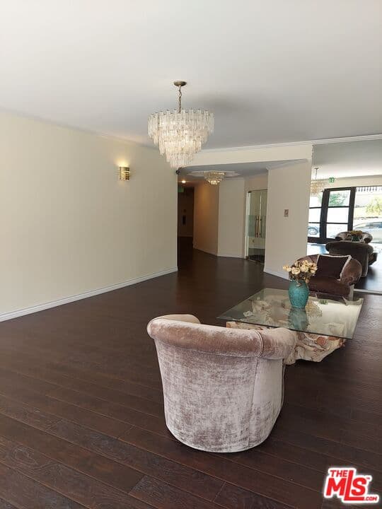 2 bd, 3 ba Condo in Los Angeles, CA — $4,350/mo — photo 2