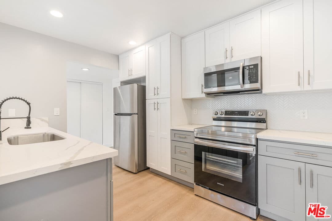 1 bd, 1 ba Condo in Culver City, CA — $2,799/mo — photo 1