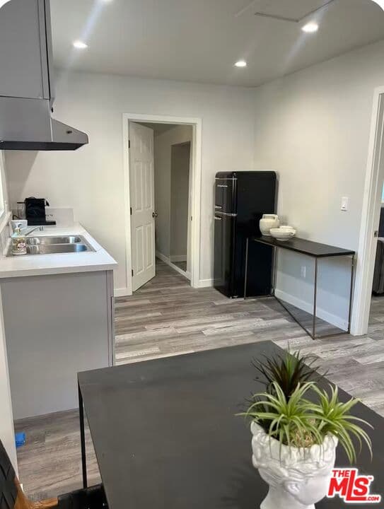 3 bd, 2 ba House in Los Angeles, CA — $3,295/mo — photo 2