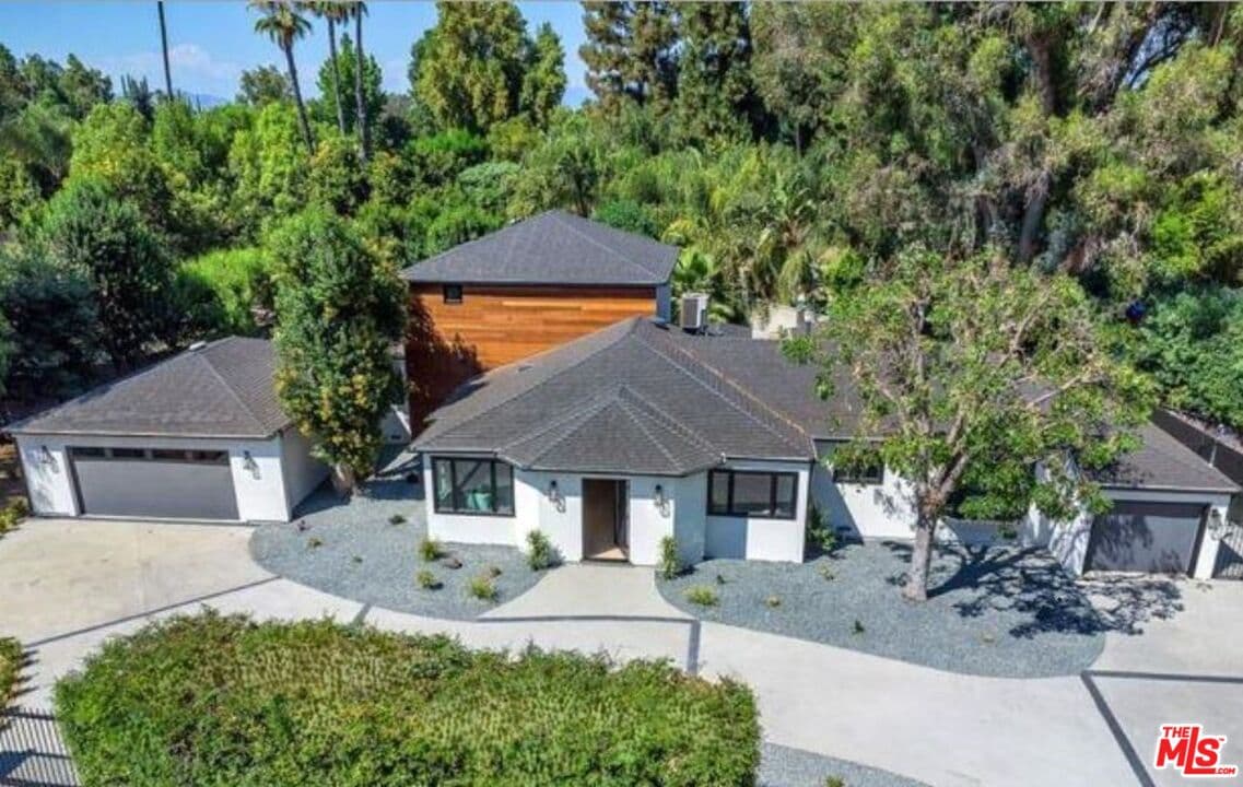 4 bd, 3 ba House in Los Angeles, CA — $13,000/mo — photo 1