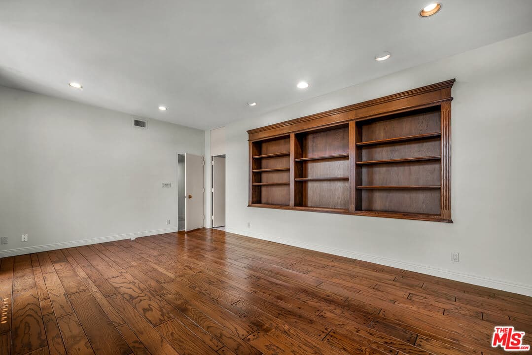 2 bd, 3 ba Condo in Los Angeles, CA — $9,000/mo — photo 2