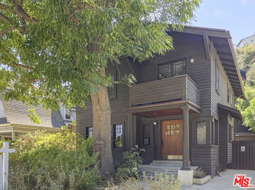 4 bd, 2 ba House in Los Angeles, CA — $6,495/mo — photo 2