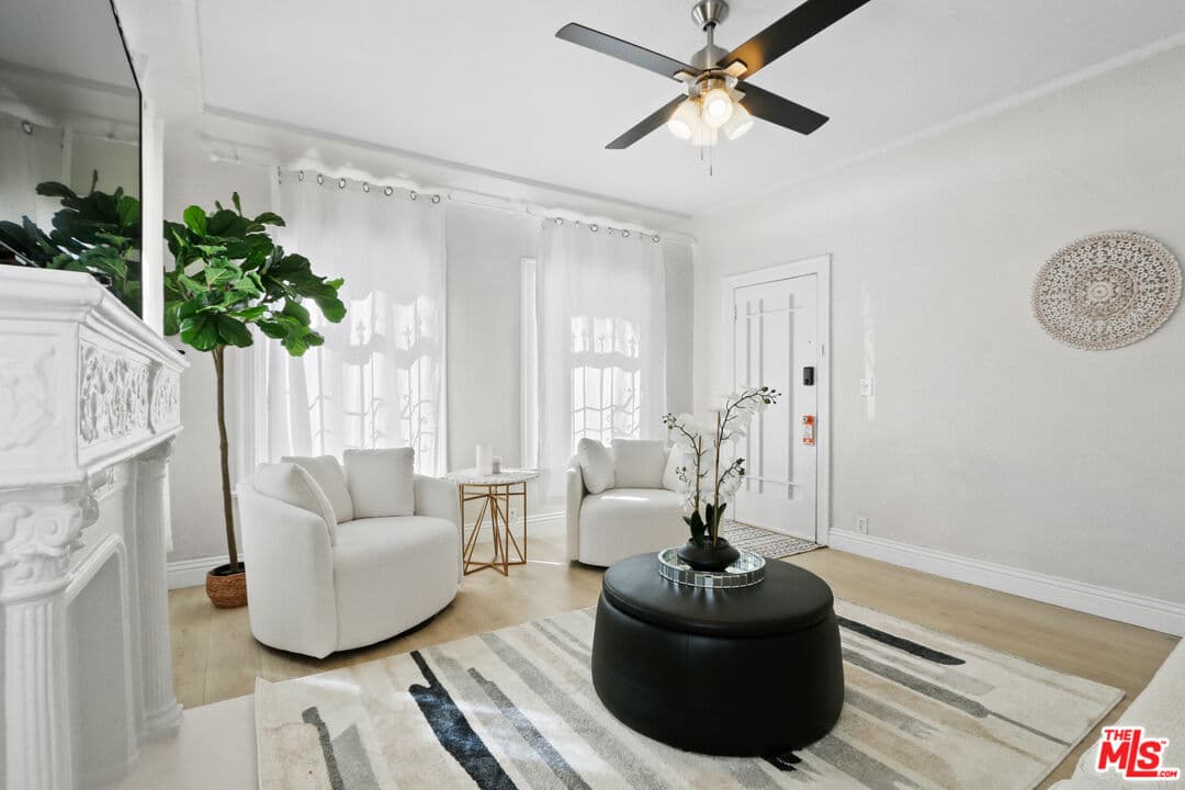 2 bd, 1 ba Apartment in Los Angeles, CA — $3,200/mo — photo 1