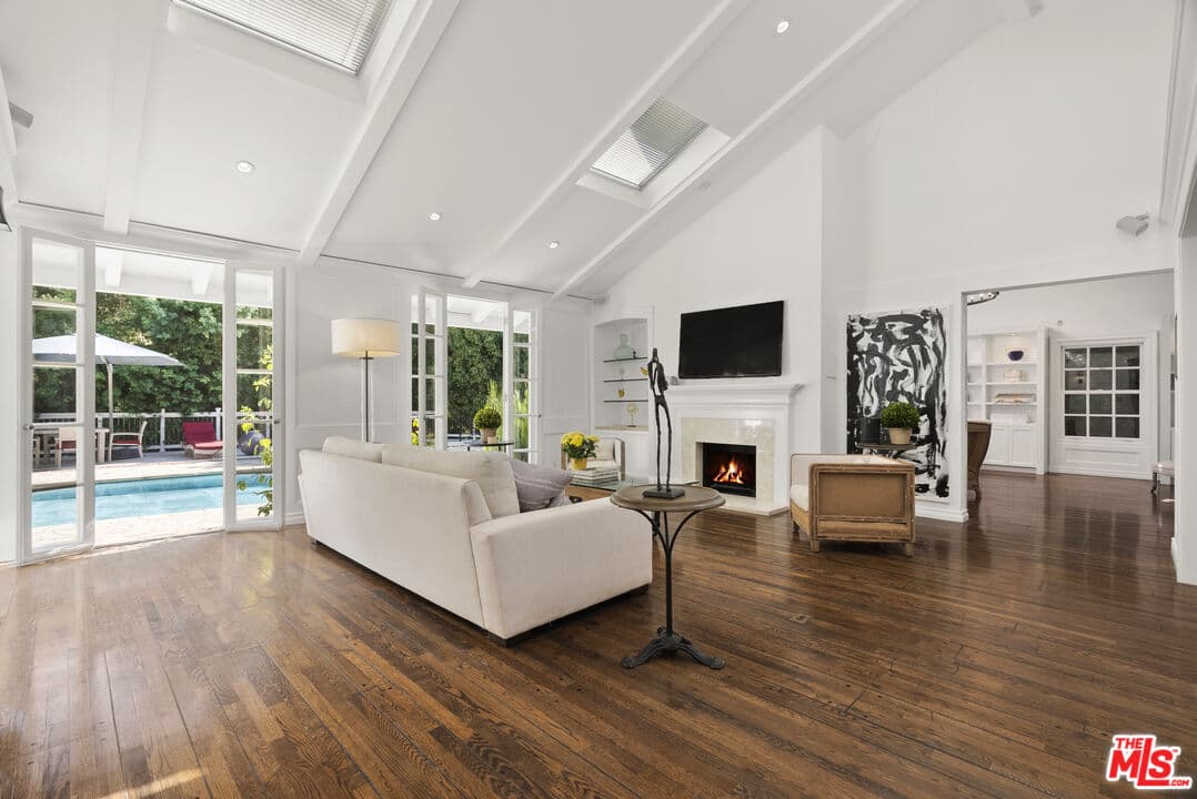 3 bd, 3 ba House in Beverly Hills, CA — $14,500/mo — photo 1