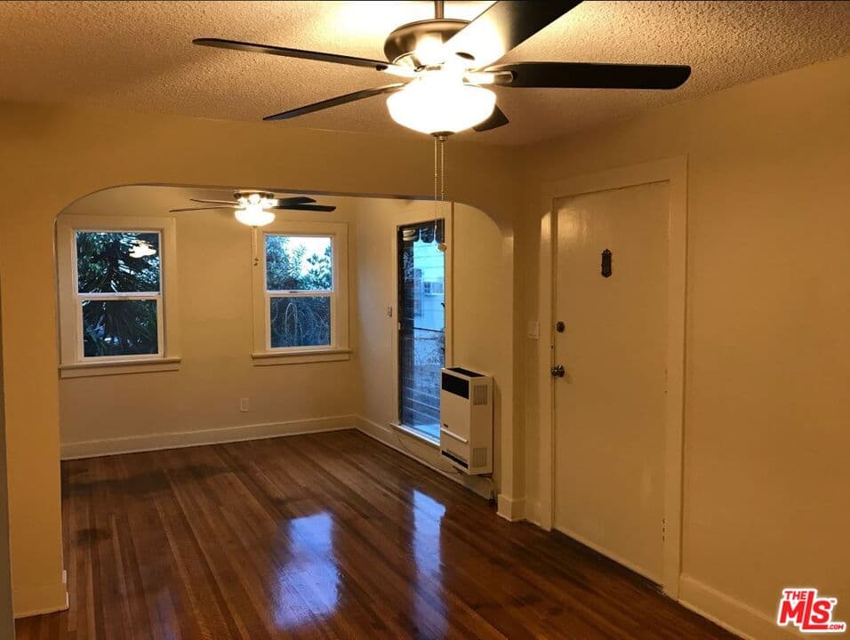 1 bd, 1 ba Townhouse in Los Angeles, CA — $2,575/mo — photo 2