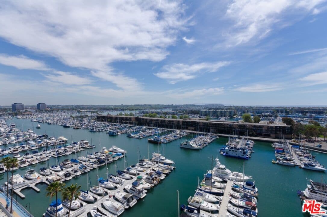 1 bd, 1 ba Condo in Marina Del Rey, CA — $4,500/mo — photo 1