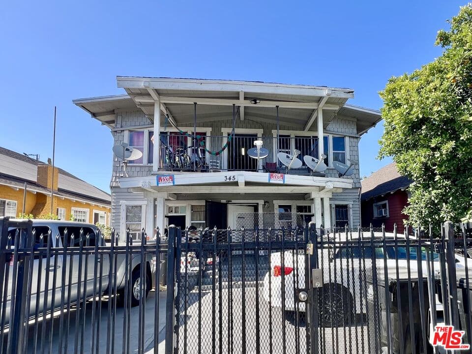 1 bd, 1 ba Apartment in Los Angeles, CA — $1,500/mo — photo 1