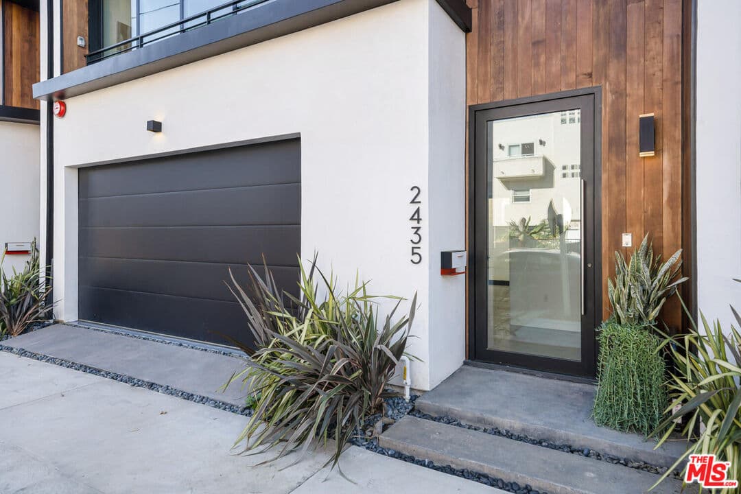 4 bd, 5 ba House in Venice, CA — $12,000/mo — photo 1
