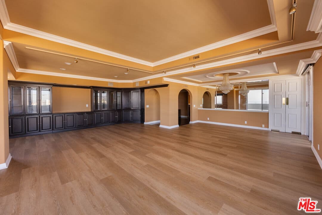 2 bd, 7 ba Condo in Los Angeles, CA — $8,500/mo — photo 2