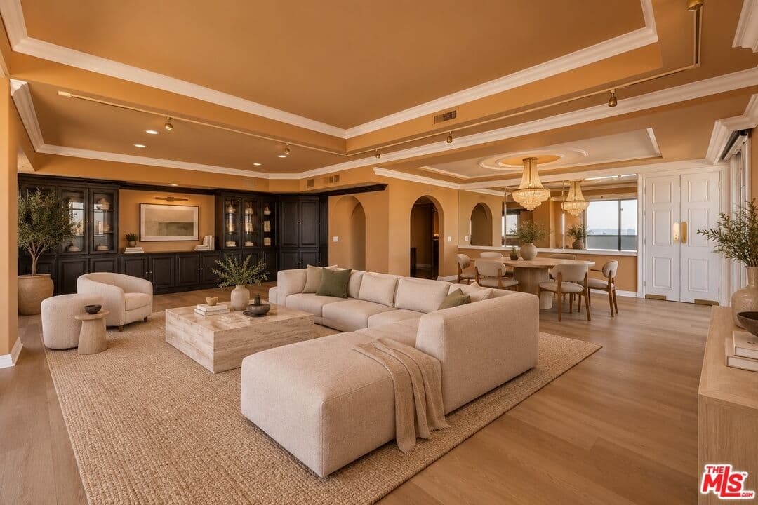 2 bd, 7 ba Condo in Los Angeles, CA — $8,500/mo — photo 1