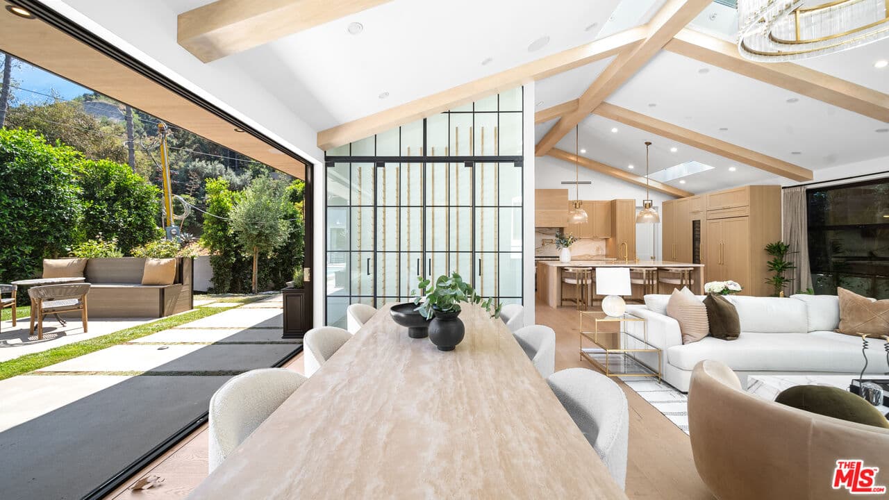 6 bd, 7 ba House in Los Angeles, CA — $27,000/mo — photo 2
