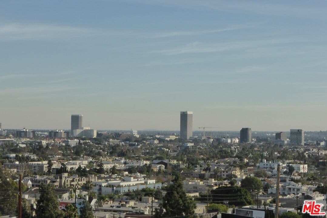 1 bd, 2 ba Condo in West Hollywood, CA — $4,800/mo — photo 1