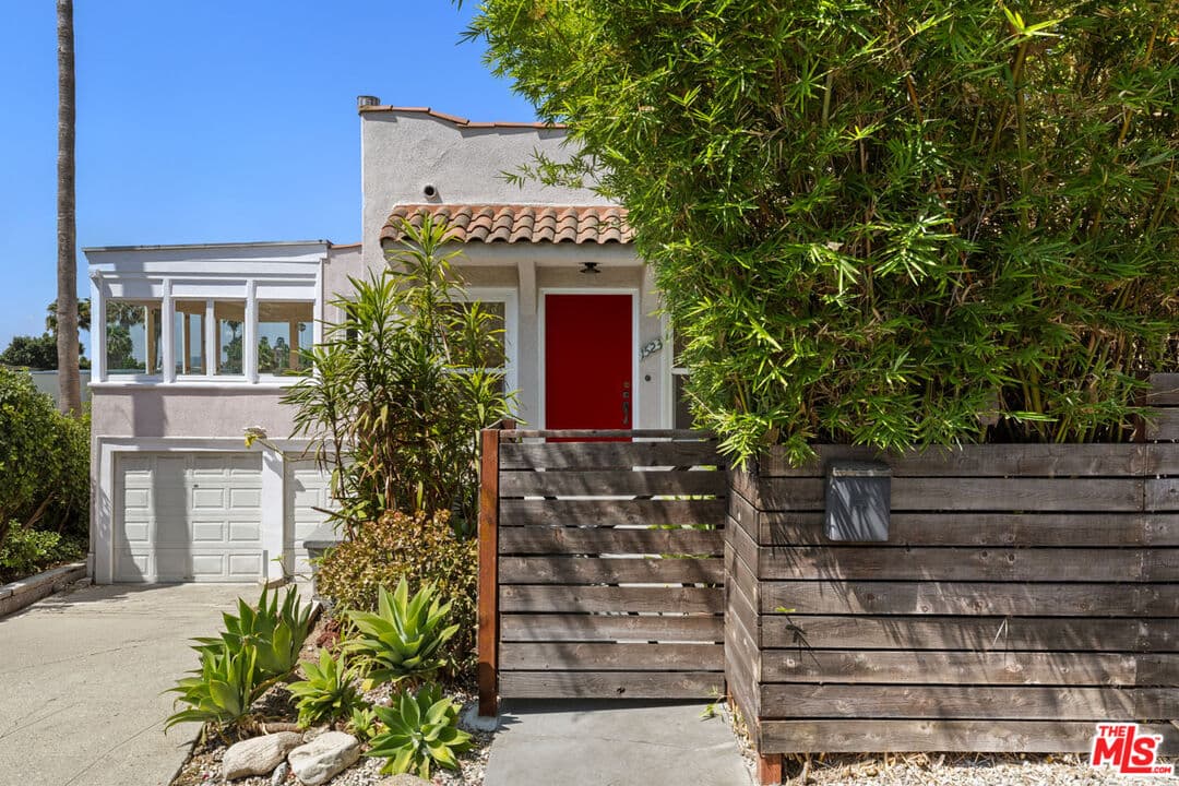 2 bd, 2 ba House in Los Angeles, CA — $5,300/mo — photo 1