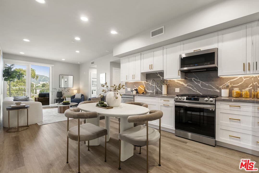 2 bd, 2 ba Townhouse in West Hollywood, CA — $4,995/mo — photo 1
