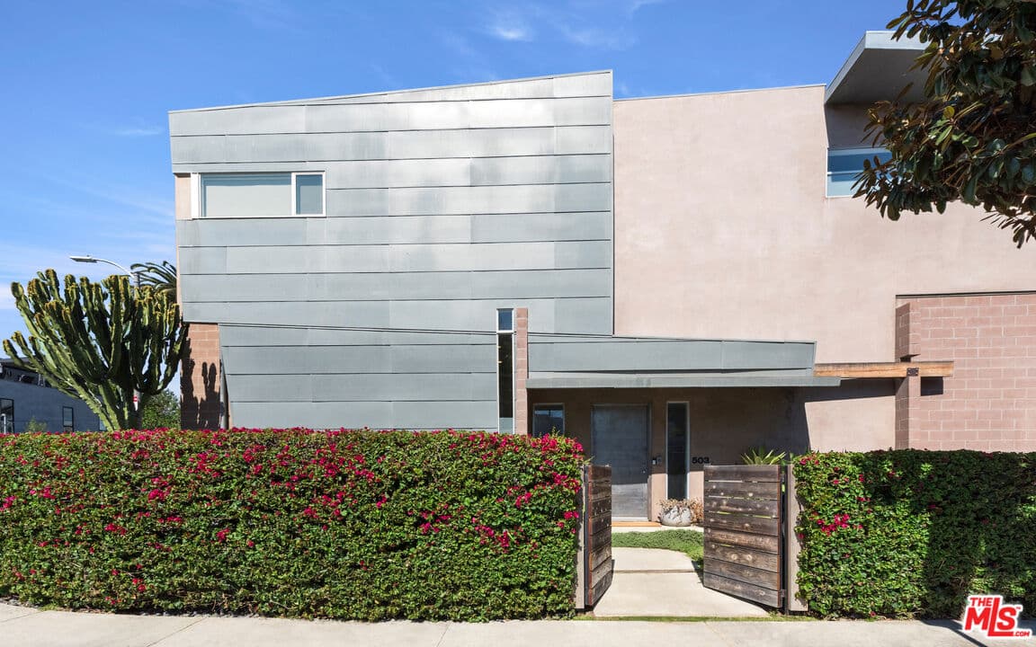 2 bd, 3 ba Townhouse in Venice, CA — $11,000/mo — photo 2